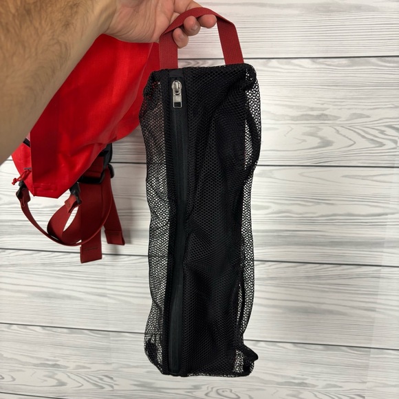 ARC’TERYX CARRIER DUFFEL 55L TRAVEL BAG WATERPROOF RED LIGHTWEIGHT PACKABLE - Picture 11 of 16